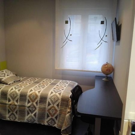 דירות ברמאו Piso Muy Bonito En Zona Tranquila מראה חיצוני תמונה